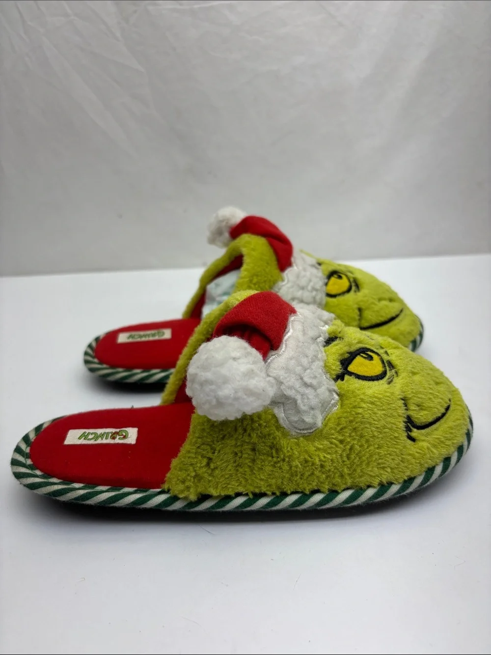 Kids Plush Grinch Slippers with Santa Hat Green, SZ 13-1 for little kids, box 73